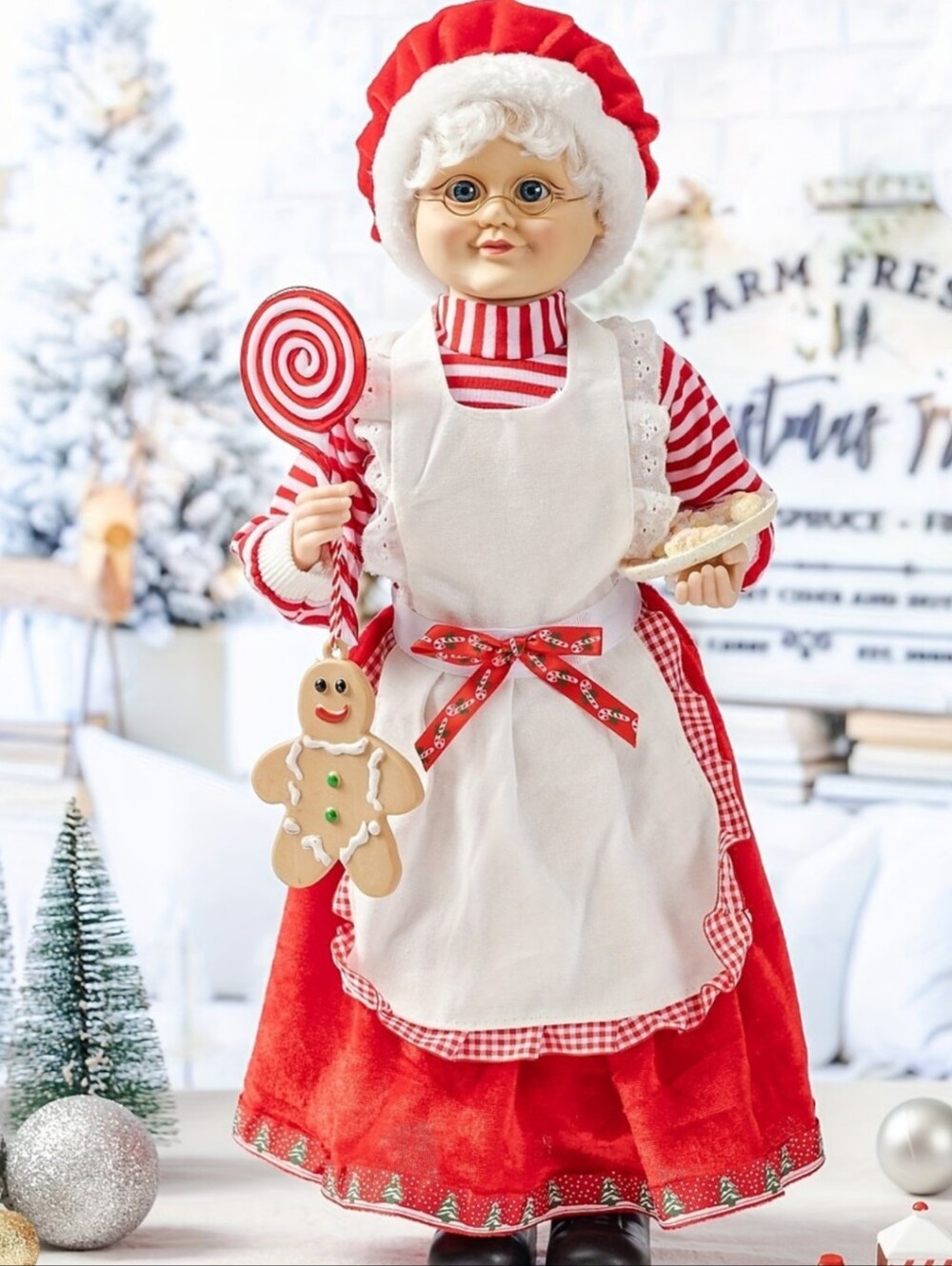 Windy Hill Collection Mrs. Claus Baking Gingerbread. with Candy Cane and Gin